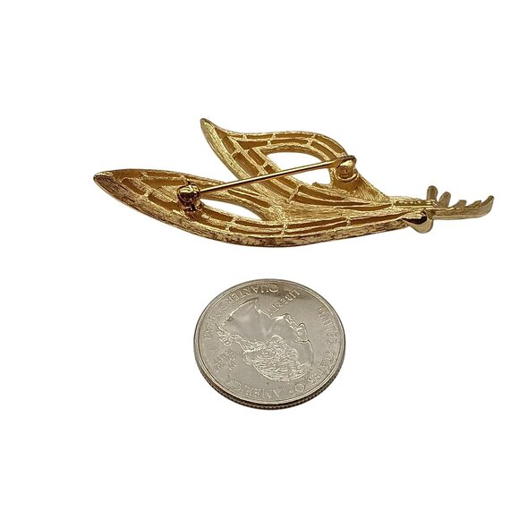 Vintage Crown Trifari Gold-Tone Brooch Pin Abstract Leaf Design - Picture 4 of 4